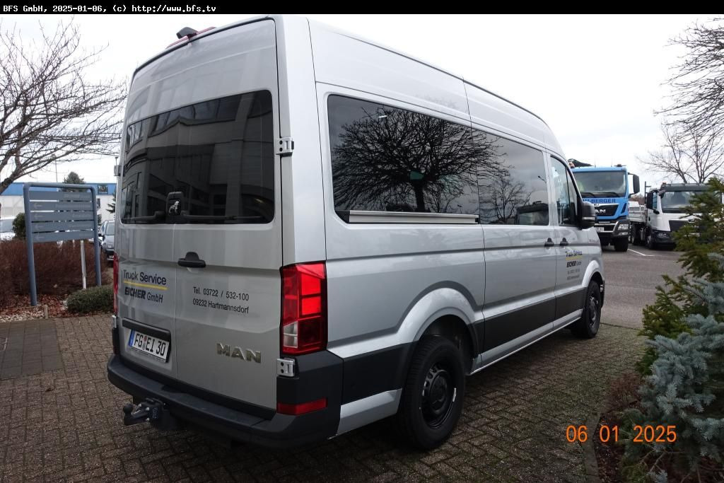 MAN TGE 3.180 4x2 F SB 8 Sitzer, Automatik, Anhängek - Minibus, Furgão de passageiros: foto 4 MAN TGE 3.180 4x2 F SB 8 Sitzer, Automatik, Anhängek - Minibus, Furgão de passageiros: foto 4
