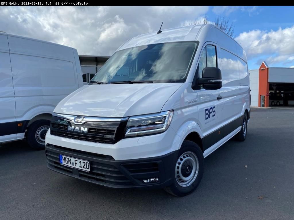 MAN TGE 3.180 4x2 F SB Automatik, keine AHK, 3-Sitze - Furgão: foto 1 MAN TGE 3.180 4x2 F SB Automatik, keine AHK, 3-Sitze - Furgão: foto 1