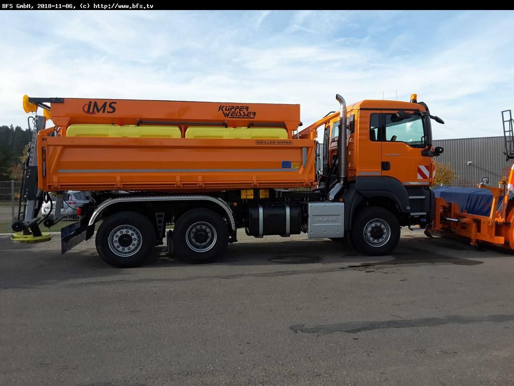 MAN TGS 28.500 6x4-4 BL 3-Seiten-Kipper, Bordmatik l - Camião basculante: foto 3 MAN TGS 28.500 6x4-4 BL 3-Seiten-Kipper, Bordmatik l - Camião basculante: foto 3