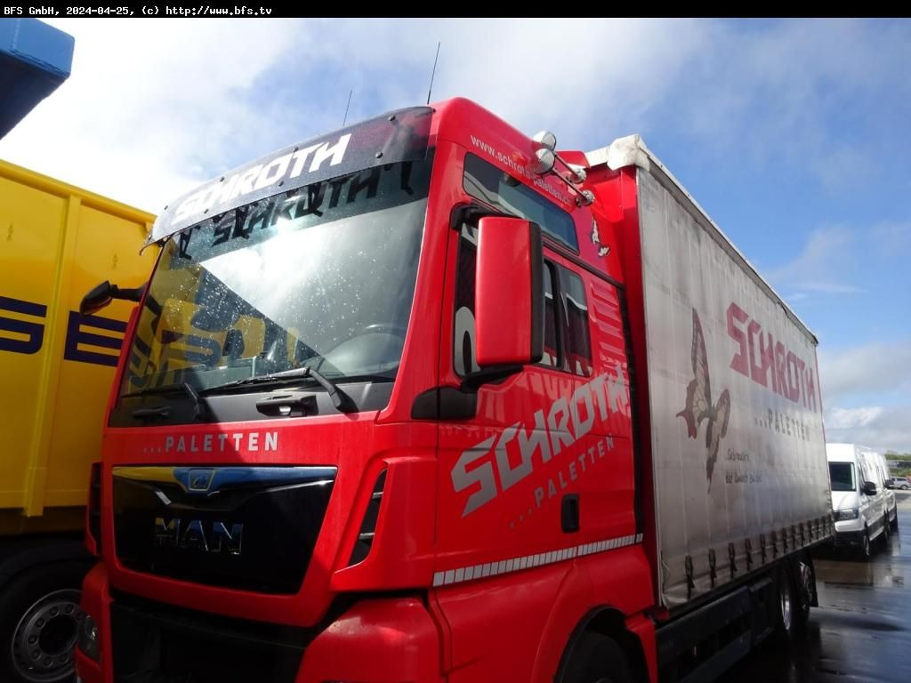 MAN TGX 26.440 6x2-2 LL lenk lift Achse Hub-Dach - Camião de lona: foto 1 MAN TGX 26.440 6x2-2 LL lenk lift Achse Hub-Dach - Camião de lona: foto 1