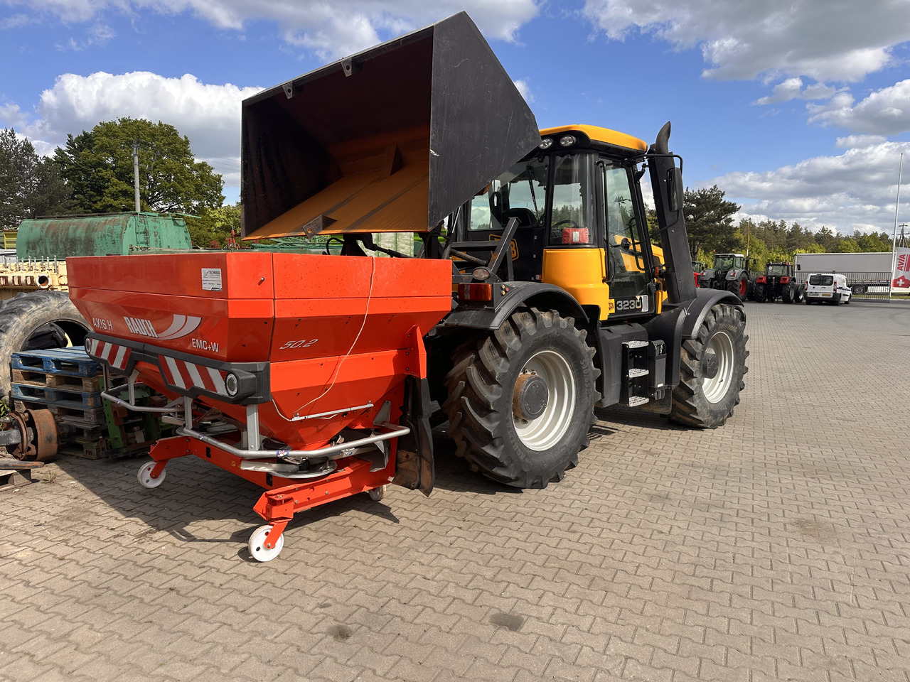 RAUCH AXIS-H 50.2 EMC+W VariSpread Dynamic GPS CCI 1200 IsoBus - Distribuidor de fertilizantes: foto 3 RAUCH AXIS-H 50.2 EMC+W VariSpread Dynamic GPS CCI 1200 IsoBus - Distribuidor de fertilizantes: foto 3