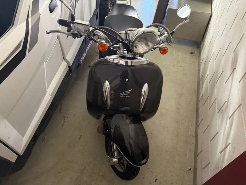 BENZHOU 50RETRO 50RETRO - Motocicleta: foto 5 BENZHOU 50RETRO 50RETRO - Motocicleta: foto 5