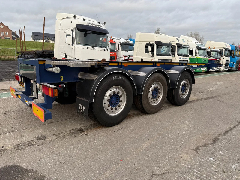 Burg BPO 12-27 CCXAX, TANK CHASSIS - Semi-reboque cisterna: foto 4 Burg BPO 12-27 CCXAX, TANK CHASSIS - Semi-reboque cisterna: foto 4