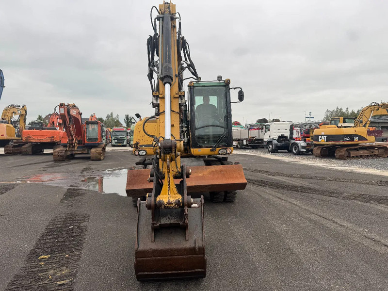 Caterpillar M313D 7212 HOURS - Escavadeira de rodas: foto 2 Caterpillar M313D 7212 HOURS - Escavadeira de rodas: foto 2