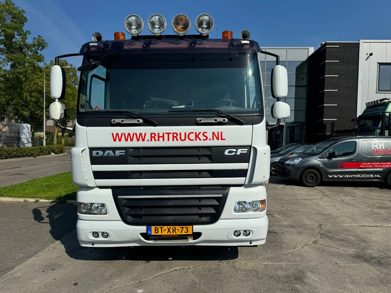 DAF CF 85.360 8x2 + HIAB 422E8 REMOTE CONTROLE - Camião de caixa aberta/ Plataforma, Camião grua: foto 3 DAF CF 85.360 8x2 + HIAB 422E8 REMOTE CONTROLE - Camião de caixa aberta/ Plataforma, Camião grua: foto 3