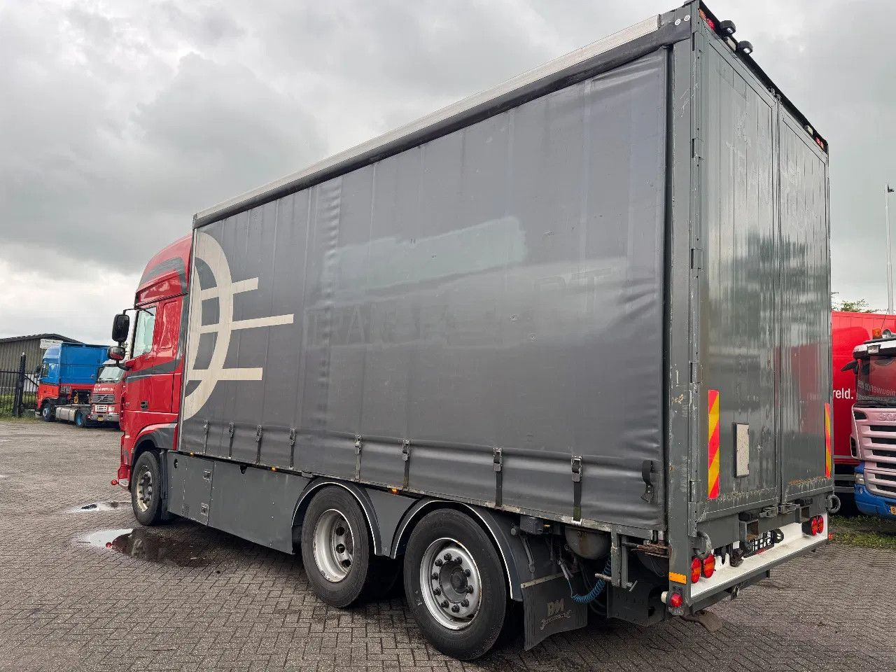 DAF XF 480 6X2 EURO 6 2018AUTOMATIC DAF XF 480 6X2 EURO 6 2018 AUTOMATIC - Camião de lona: foto 5 DAF XF 480 6X2 EURO 6 2018AUTOMATIC DAF XF 480 6X2 EURO 6 2018 AUTOMATIC - Camião de lona: foto 5