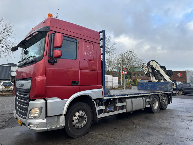 DAF XF 510 6X2 EURO 6 + HIAB 166 HI PRO + REMOTE CONTROL - Camião de caixa aberta/ Plataforma, Camião grua: foto 1 DAF XF 510 6X2 EURO 6 + HIAB 166 HI PRO + REMOTE CONTROL - Camião de caixa aberta/ Plataforma, Camião grua: foto 1