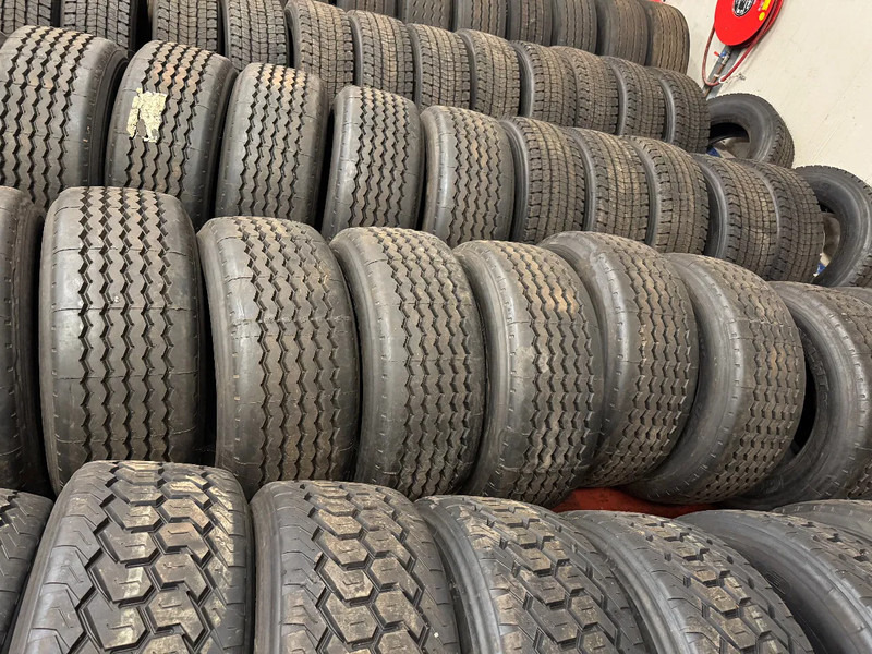 Diversen COVERBANDEN *315/60R22.5 / 385/55R22.5 / 385/65R22.5 TYRES - Pneu para Camião: foto 5 Diversen COVERBANDEN *315/60R22.5 / 385/55R22.5 / 385/65R22.5 TYRES - Pneu para Camião: foto 5
