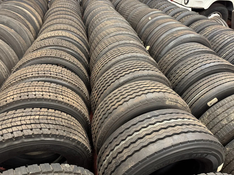 Diversen COVERBANDEN *315/60R22.5 / 385/55R22.5 / 385/65R22.5 TYRES - Pneu para Camião: foto 3 Diversen COVERBANDEN *315/60R22.5 / 385/55R22.5 / 385/65R22.5 TYRES - Pneu para Camião: foto 3