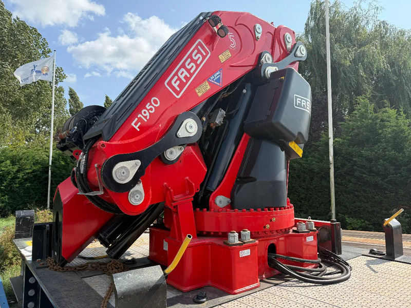 FASSI 8 x HYDR + 3 X MANUEL, REMOTE CONTROLE, WINCH 5630 KG, WITH SEPARATE BOX WITH HYDROVEN POWERPACK 30KW AND OIL TANK. F1950RAF 2. - Lança: foto 3 FASSI 8 x HYDR + 3 X MANUEL, REMOTE CONTROLE, WINCH 5630 KG, WITH SEPARATE BOX WITH HYDROVEN POWERPACK 30KW AND OIL TANK. F1950RAF 2. - Lança: foto 3