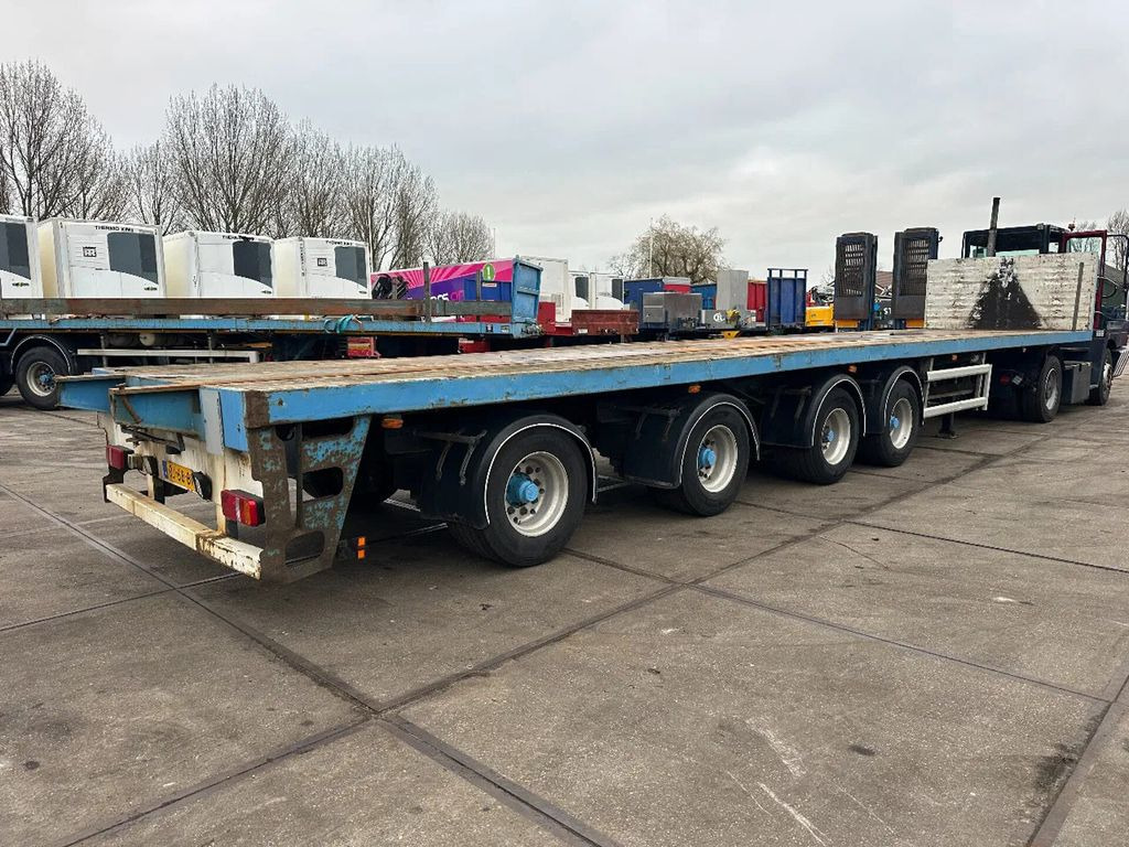 Floor 2 AXLE STEERING an 2 LIFT AXLE - Semi-reboque plataforma/ Caixa aberta: foto 4 Floor 2 AXLE STEERING an 2 LIFT AXLE - Semi-reboque plataforma/ Caixa aberta: foto 4