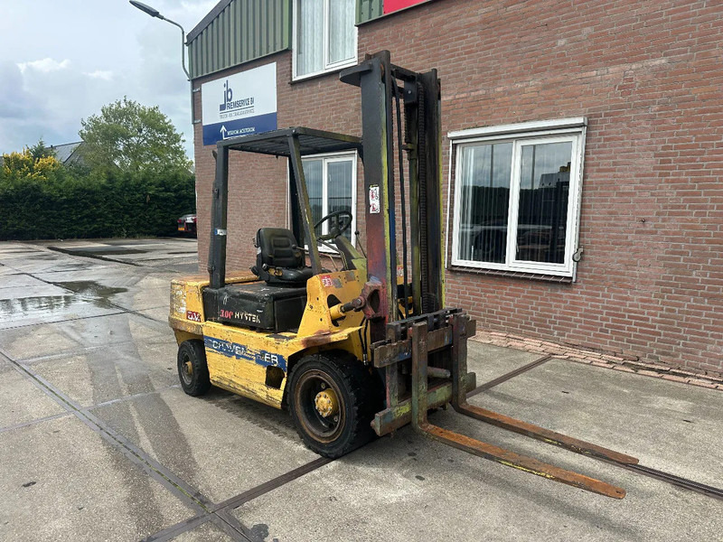 Hyster H3.00XL - 3 TONS - Empilhador a diesel: foto 3 Hyster H3.00XL - 3 TONS - Empilhador a diesel: foto 3