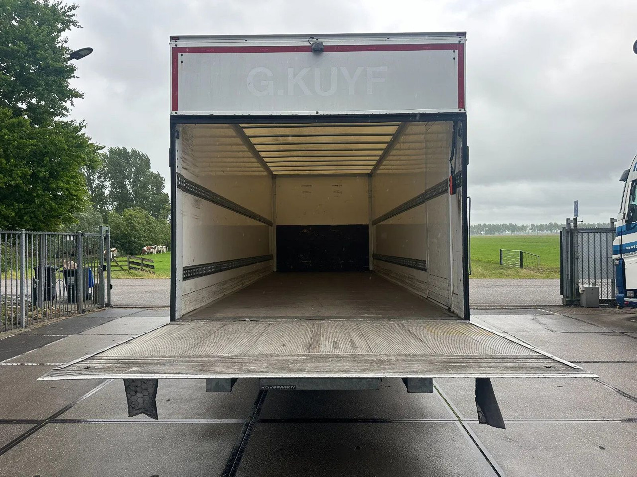 Iveco ML 120 -220 L, DHOLLANDIA LIFT, BOX 726X250X240 - Camião furgão: foto 5 Iveco ML 120 -220 L, DHOLLANDIA LIFT, BOX 726X250X240 - Camião furgão: foto 5