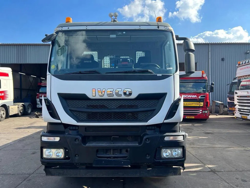 Iveco Stralis 310 PALFINGER PK14002 - MOTOR DEFECT - Camião de caixa aberta/ Plataforma, Camião grua: foto 2 Iveco Stralis 310 PALFINGER PK14002 - MOTOR DEFECT - Camião de caixa aberta/ Plataforma, Camião grua: foto 2