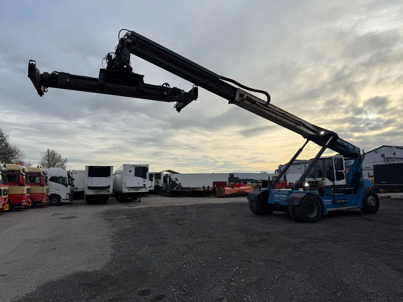 KONECRANES SMV 108 TB6 - Reachstacker porta contentores: foto 5 KONECRANES SMV 108 TB6 - Reachstacker porta contentores: foto 5