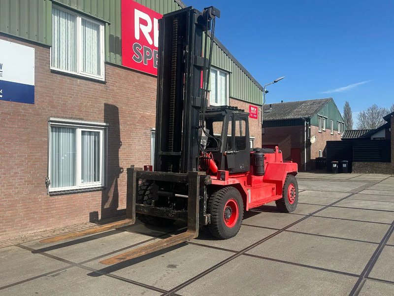 Kalmar 7,2 METER LIFTING, 15000 KG ON 900 MM LT15-900 - Empilhador a diesel: foto 3 Kalmar 7,2 METER LIFTING, 15000 KG ON 900 MM LT15-900 - Empilhador a diesel: foto 3