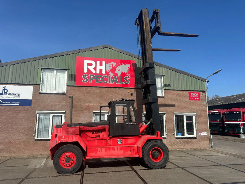 Kalmar 7,2 METER LIFTING, 15000 KG ON 900 MM LT15-900 - Empilhador a diesel: foto 1 Kalmar 7,2 METER LIFTING, 15000 KG ON 900 MM LT15-900 - Empilhador a diesel: foto 1