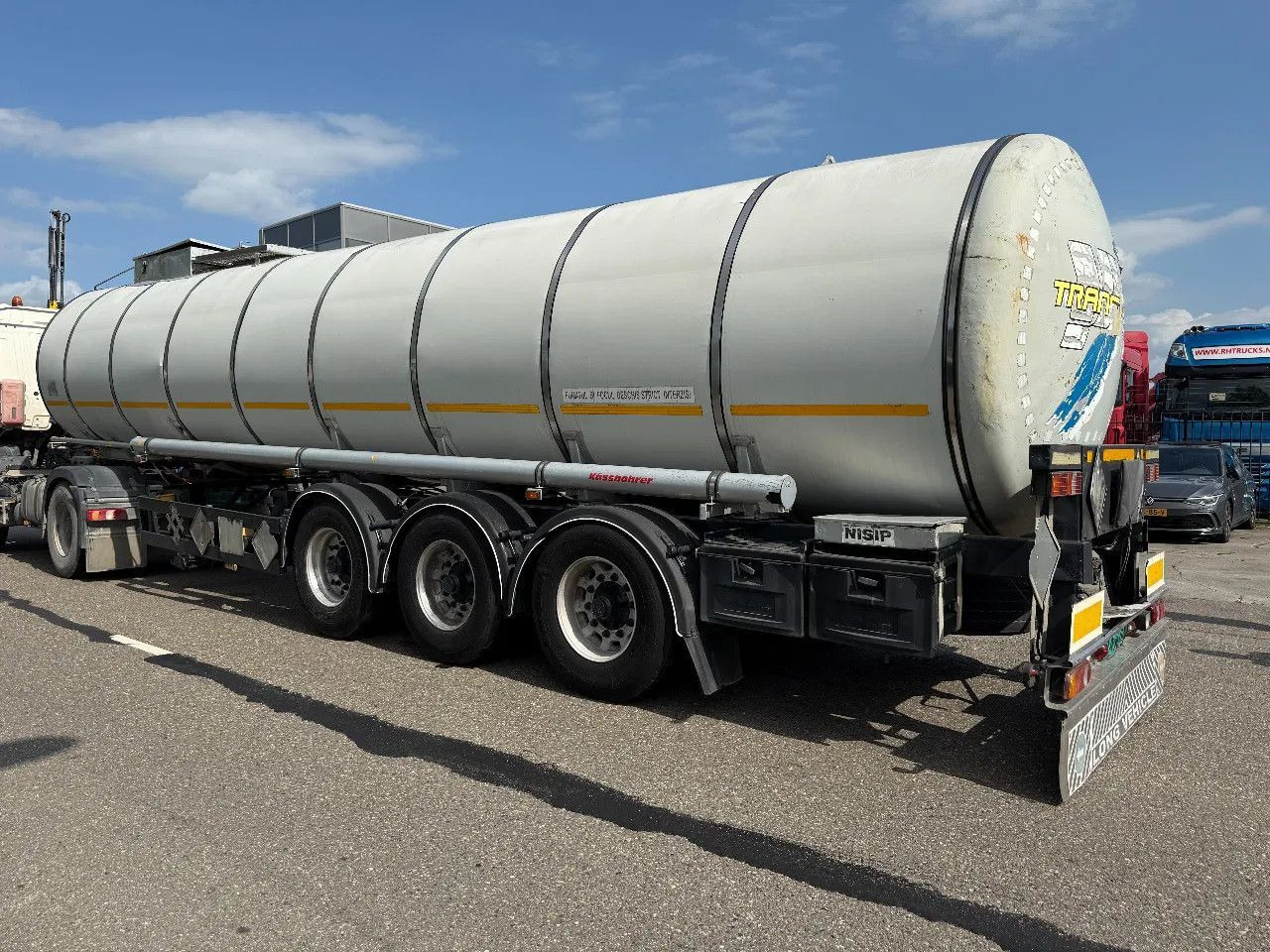 Kässbohrer BITUM - 32000 LITER - 1 COMP. - Semi-reboque cisterna: foto 5 Kässbohrer BITUM - 32000 LITER - 1 COMP. - Semi-reboque cisterna: foto 5