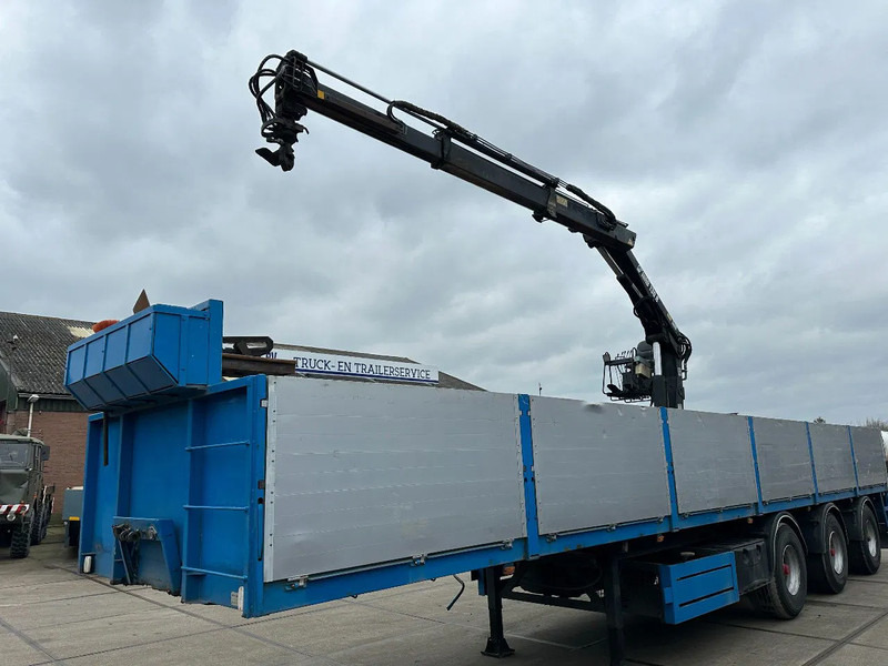 Kwb HIAB 130R-206-2006 - Semi-reboque plataforma/ Caixa aberta: foto 2 Kwb HIAB 130R-206-2006 - Semi-reboque plataforma/ Caixa aberta: foto 2