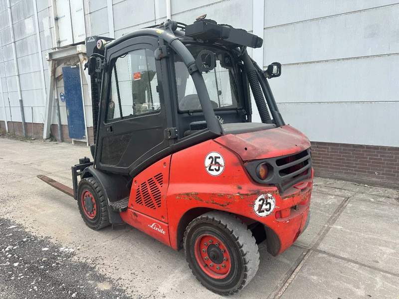 Linde H40D - Empilhador a diesel: foto 5 Linde H40D - Empilhador a diesel: foto 5