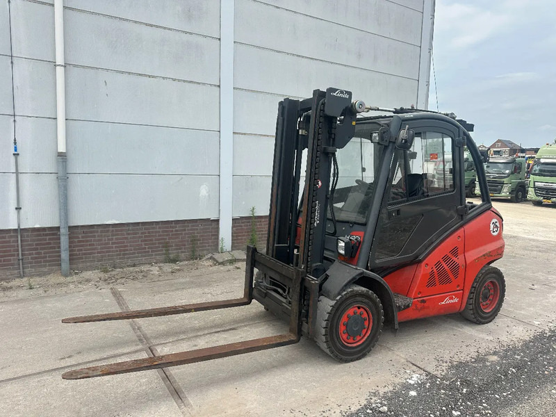 Linde H40D - Empilhador a diesel: foto 3 Linde H40D - Empilhador a diesel: foto 3