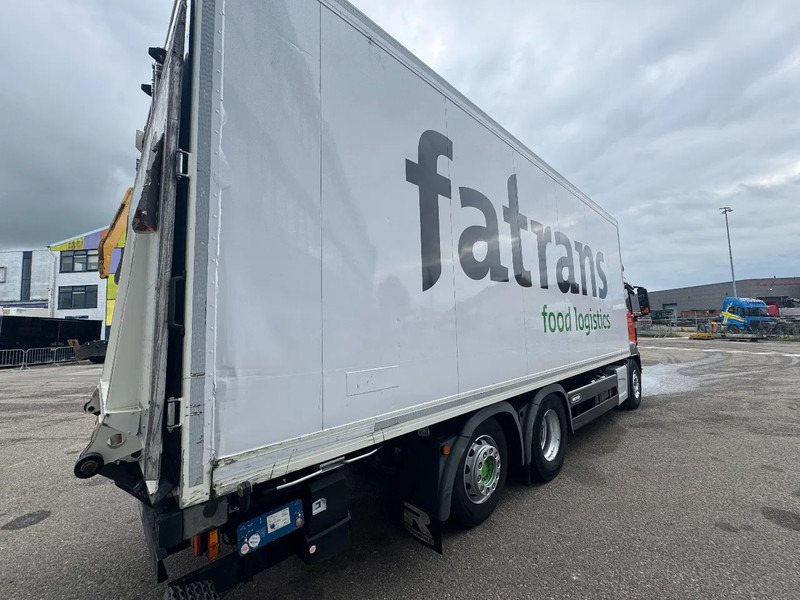 MAN TGS 26.440 6X2 EURO 6 THERMO KING + LOAD LIFT - Camião frigorífico: foto 5 MAN TGS 26.440 6X2 EURO 6 THERMO KING + LOAD LIFT - Camião frigorífico: foto 5