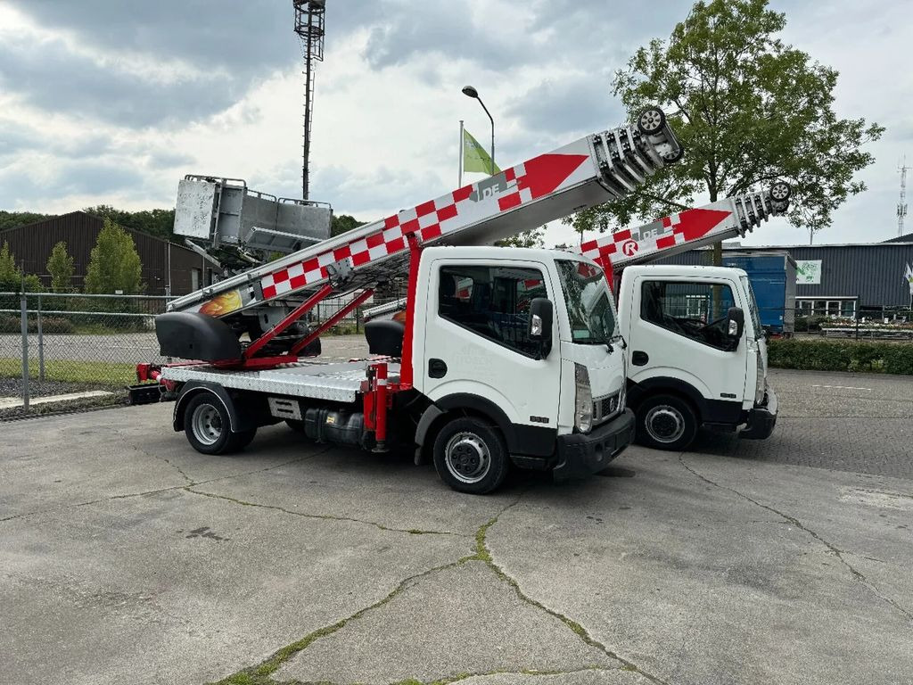 Nissan 3X UNIT CABSTAR 35.13 EURO 6 + LIFT 25 METER + R - Caminhão com plataforma aérea: foto 2 Nissan 3X UNIT CABSTAR 35.13 EURO 6 + LIFT 25 METER + R - Caminhão com plataforma aérea: foto 2