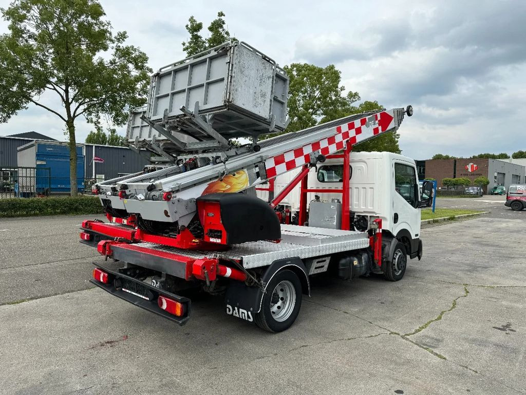 Nissan 3X UNIT CABSTAR 35.13 EURO 6 + LIFT 25 METER + R - Caminhão com plataforma aérea: foto 4 Nissan 3X UNIT CABSTAR 35.13 EURO 6 + LIFT 25 METER + R - Caminhão com plataforma aérea: foto 4