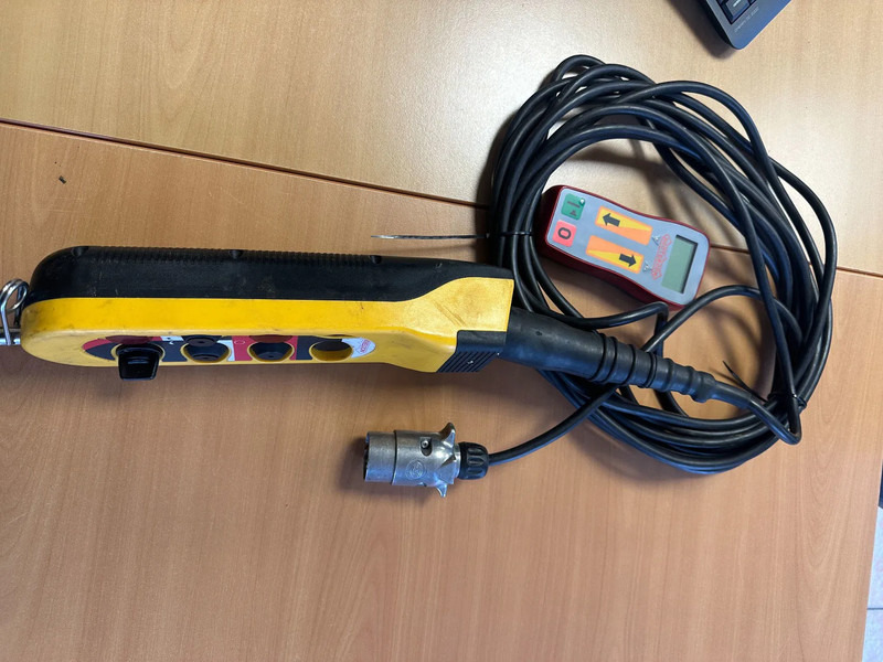 Nooteboom 5 AXLE 75 TON REMOTE CONTROLE - Semi-reboque baixa: foto 4 Nooteboom 5 AXLE 75 TON REMOTE CONTROLE - Semi-reboque baixa: foto 4