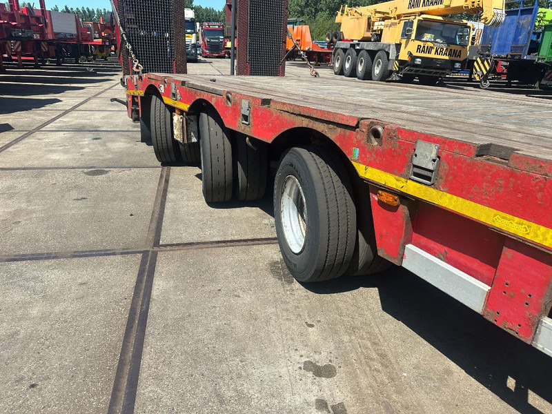 Nooteboom MCO-48-03 FORCED STEERING, 3,5 M EXTENDABLE, LIFTING DECK, WINCH, DUBBLE HYDRAULIC RAMPS - Semi-reboque baixa: foto 4 Nooteboom MCO-48-03 FORCED STEERING, 3,5 M EXTENDABLE, LIFTING DECK, WINCH, DUBBLE HYDRAULIC RAMPS - Semi-reboque baixa: foto 4