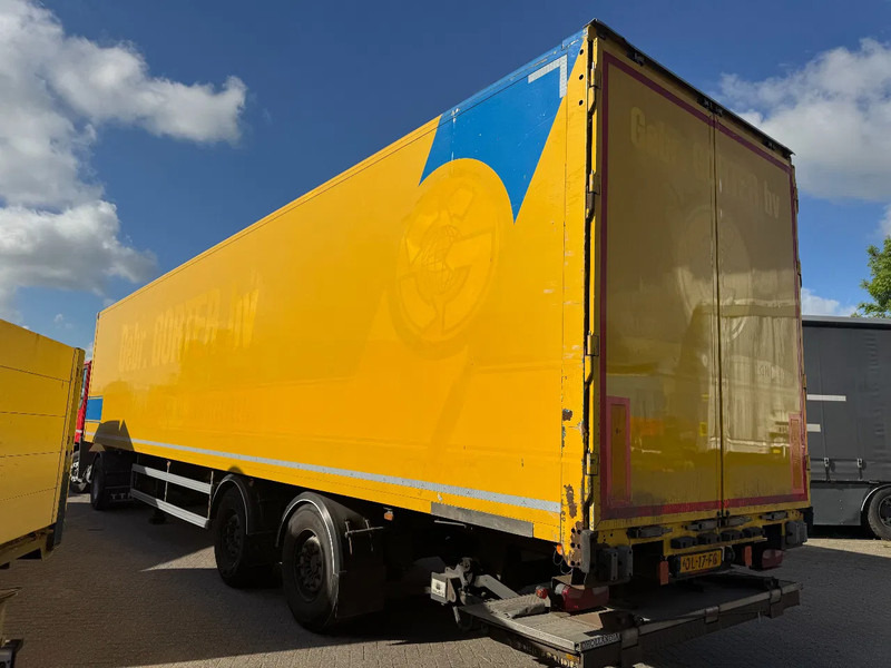 SYSTEM TRAILER TFSH 18 TRPLY - 2 AXLE SAF + STEERING AXLE - Semi-reboque furgão: foto 4 SYSTEM TRAILER TFSH 18 TRPLY - 2 AXLE SAF + STEERING AXLE - Semi-reboque furgão: foto 4