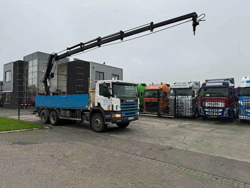Scania P124-360 6X4 EURO 2 HIAB 200 C-5 ALL 2000 - Camião grua: foto 1 Scania P124-360 6X4 EURO 2 HIAB 200 C-5 ALL 2000 - Camião grua: foto 1