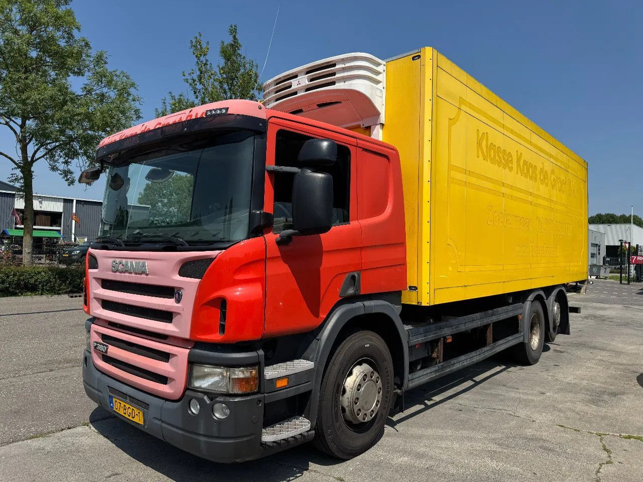 Scania P380 6X2 - EURO 5 + MITSUBISHI COOLING + BÄR LIF - Camião frigorífico: foto 1 Scania P380 6X2 - EURO 5 + MITSUBISHI COOLING + BÄR LIF - Camião frigorífico: foto 1