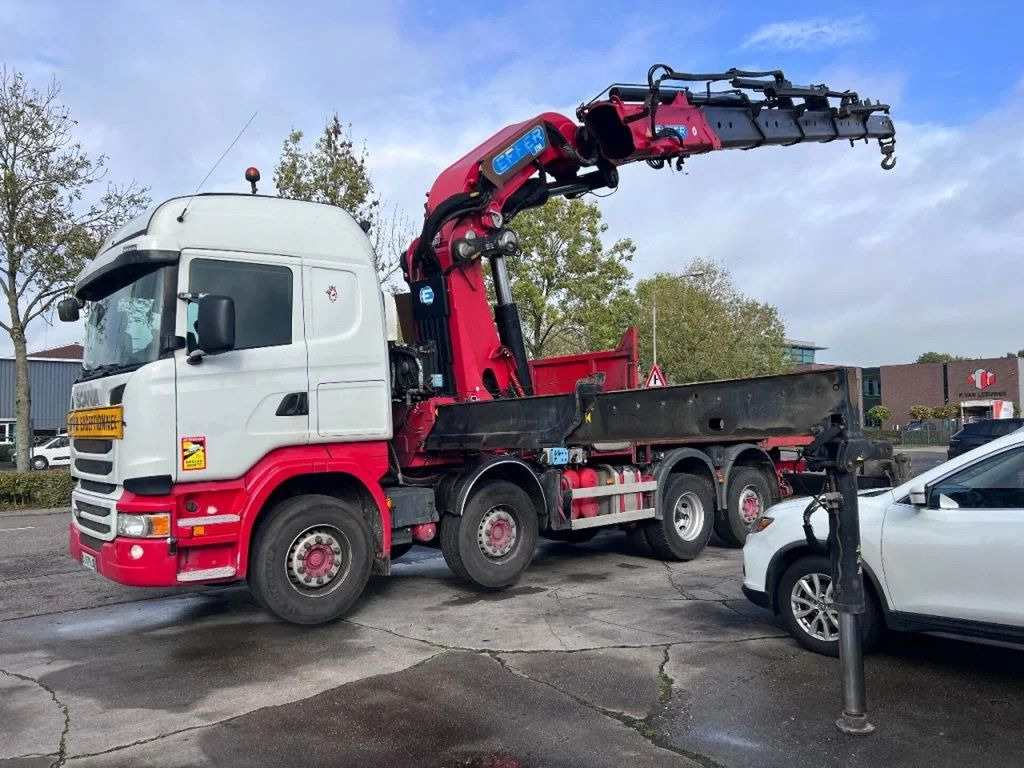 Scania R490 8X2 EURO 6 + EFFER 1750/4S + REMOTE - Camião grua, Camião de caixa aberta/ Plataforma: foto 3 Scania R490 8X2 EURO 6 + EFFER 1750/4S + REMOTE - Camião grua, Camião de caixa aberta/ Plataforma: foto 3