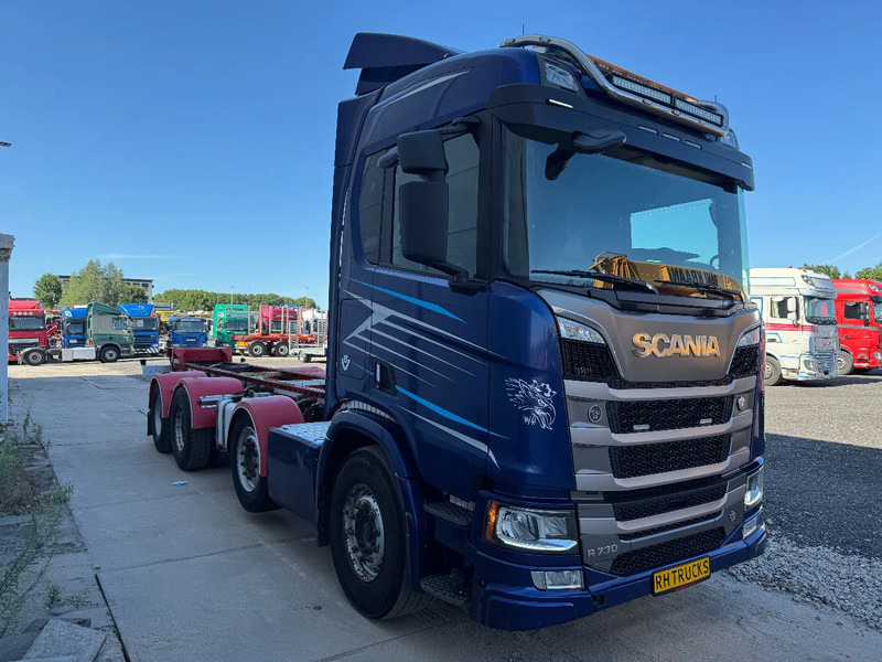 Scania R730 V8 8X4 EURO 6 HUB REDUCTION RETARDER - Camião chassi: foto 3 Scania R730 V8 8X4 EURO 6 HUB REDUCTION RETARDER - Camião chassi: foto 3