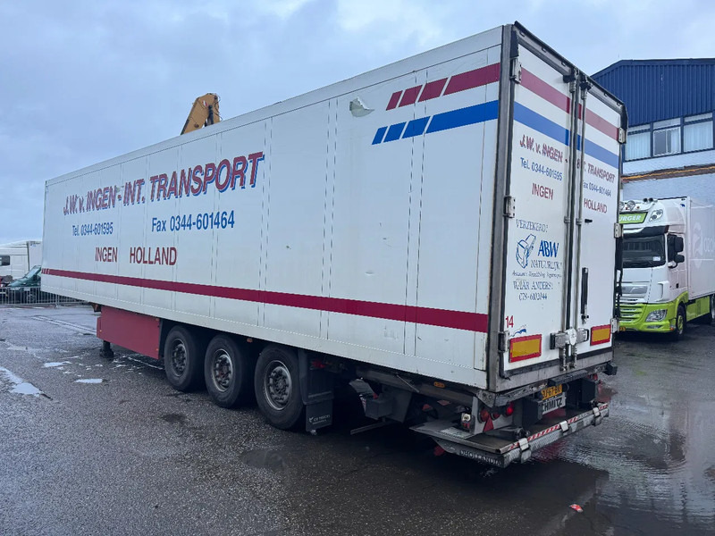 Schmitz Cargobull SKO 24 THERMO KING SL 200E D/E - Semi-reboque frigorífico: foto 4 Schmitz Cargobull SKO 24 THERMO KING SL 200E D/E - Semi-reboque frigorífico: foto 4