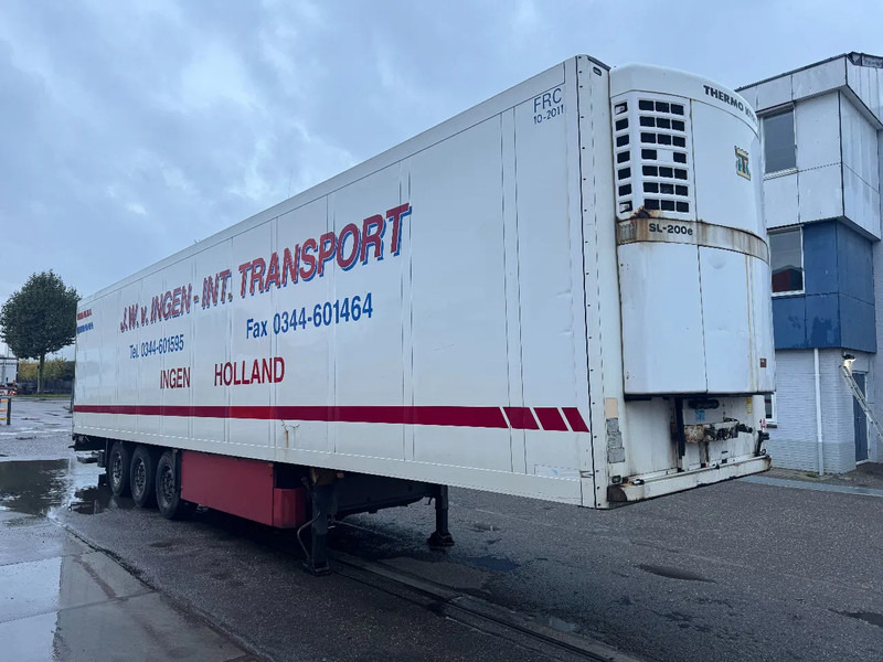 Schmitz Cargobull SKO 24 THERMO KING SL 200E D/E - Semi-reboque frigorífico: foto 1 Schmitz Cargobull SKO 24 THERMO KING SL 200E D/E - Semi-reboque frigorífico: foto 1