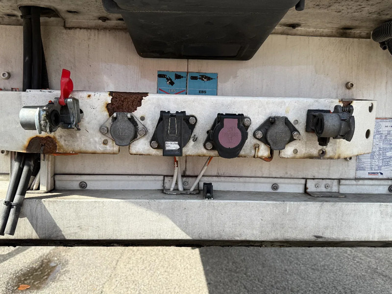 Semi-reboque isotérmico Schmitz Cargobull SKO24 + THERMOKING SLX 300 D&E: foto 13