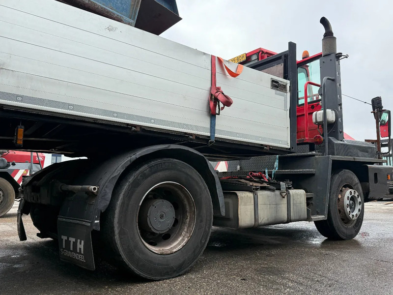 Terberg YT 180 4X2 - HUB REDUCTION + NL REGISTRATION! - Tractor de terminal: foto 5 Terberg YT 180 4X2 - HUB REDUCTION + NL REGISTRATION! - Tractor de terminal: foto 5