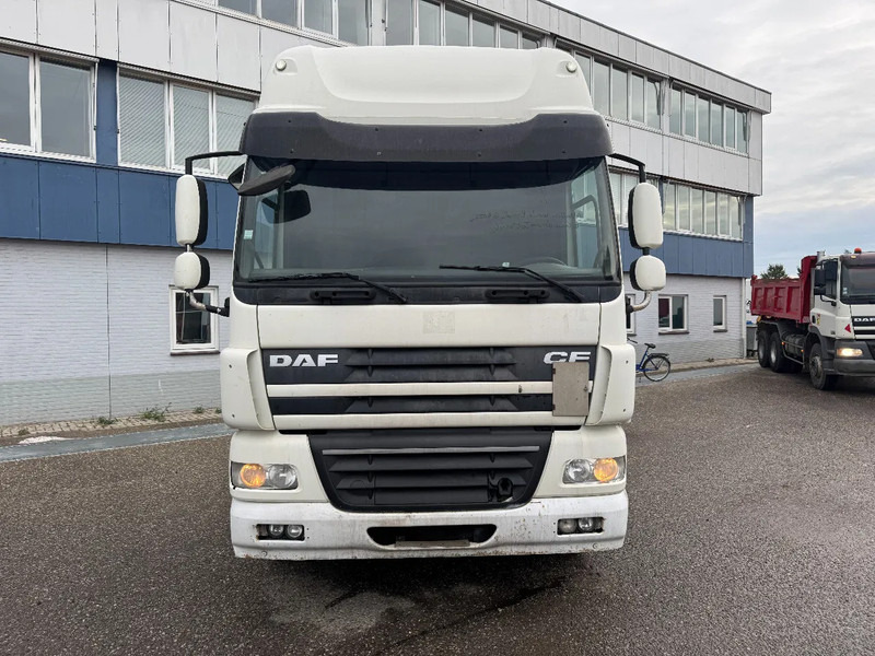 DAF CF 85.460 4X2 EURO 5 SLEEPER CAB - Tractor: foto 2 DAF CF 85.460 4X2 EURO 5 SLEEPER CAB - Tractor: foto 2