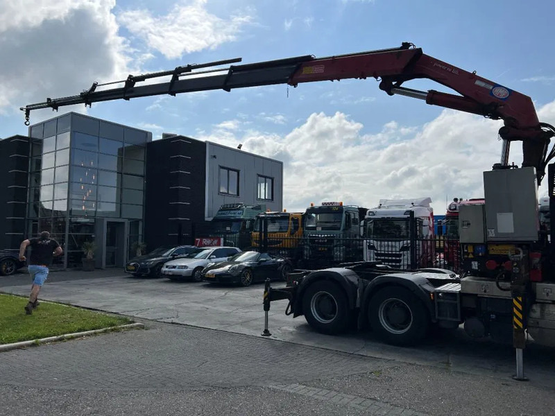 DAF XF 105.460 6X4 EURO 5 + HMF 4220 K6 + REMOTE CONTROL + RETARDER - Tractor: foto 4 DAF XF 105.460 6X4 EURO 5 + HMF 4220 K6 + REMOTE CONTROL + RETARDER - Tractor: foto 4