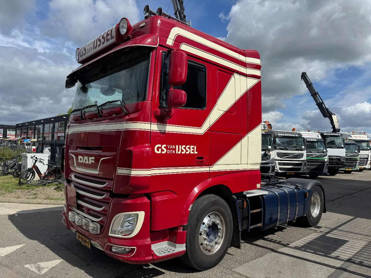 DAF XF 440 4X2 - EURO 6 + TÜV 03-2026 - Tractor: foto 1 DAF XF 440 4X2 - EURO 6 + TÜV 03-2026 - Tractor: foto 1