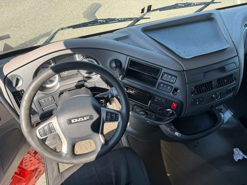 Tractor DAF XF 450 4X2 EURO 6 MEGA: foto 8