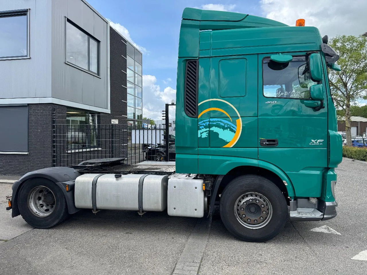 DAF XF 460 4X2 EURO 6 TÜV TILL 02-26 - Tractor: foto 4 DAF XF 460 4X2 EURO 6 TÜV TILL 02-26 - Tractor: foto 4