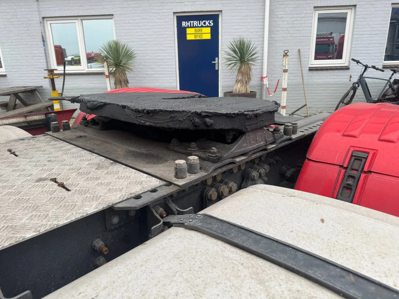 Tractor Scania R450 4X2 EURO 6 ADR SKIRTS DOUBLE TANK: foto 8 Tractor Scania R450 4X2 EURO 6 ADR SKIRTS DOUBLE TANK: foto 8