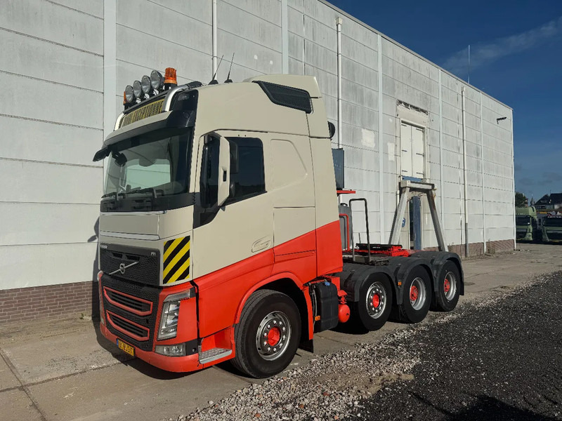 Volvo FH 13.540 8X4, 150 TON, INTARDER, 566862 KM - Tractor: foto 1 Volvo FH 13.540 8X4, 150 TON, INTARDER, 566862 KM - Tractor: foto 1