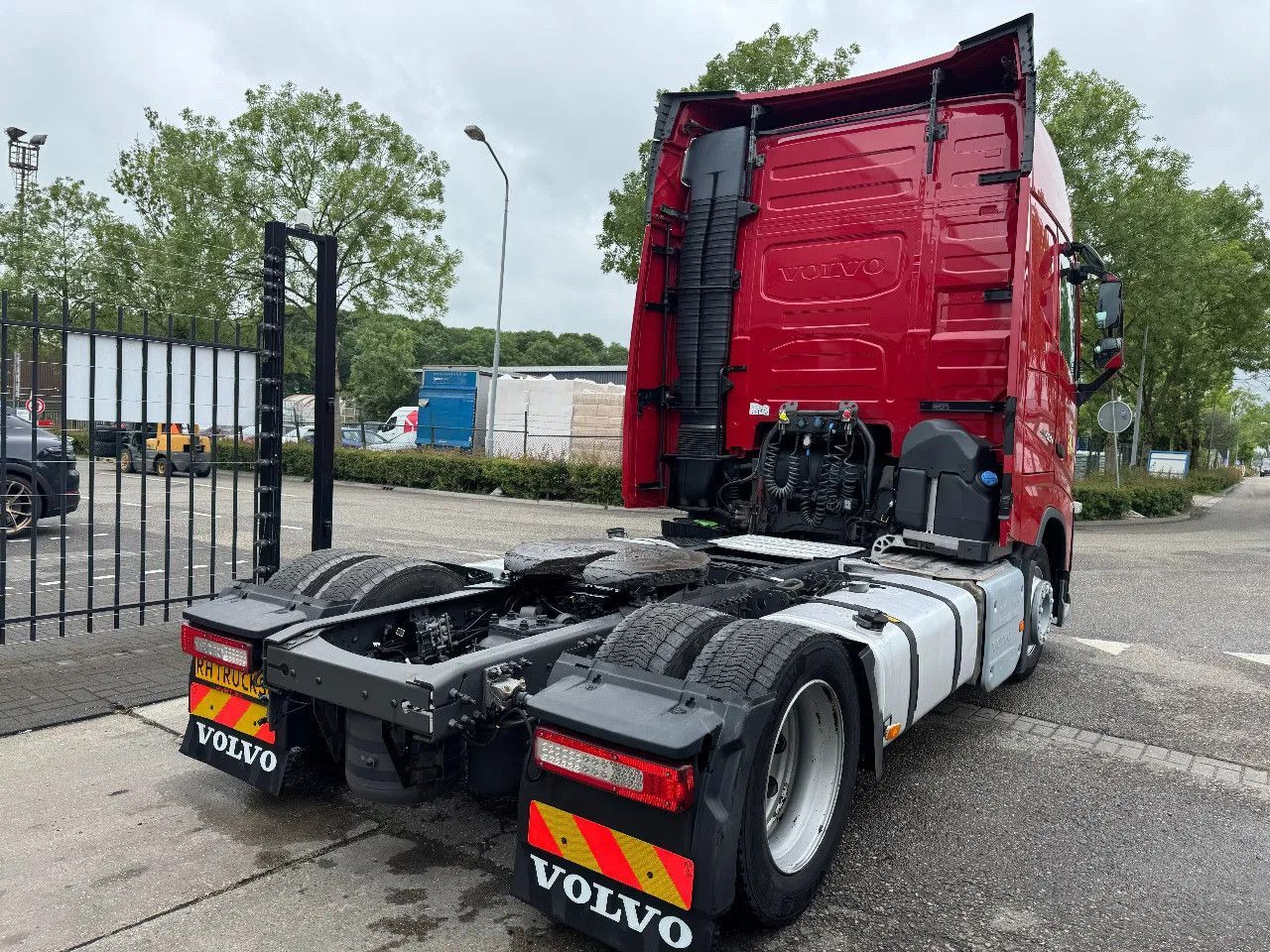 Volvo FH 420 4X2 - EURO 6 + LOW DECK - Tractor: foto 4 Volvo FH 420 4X2 - EURO 6 + LOW DECK - Tractor: foto 4