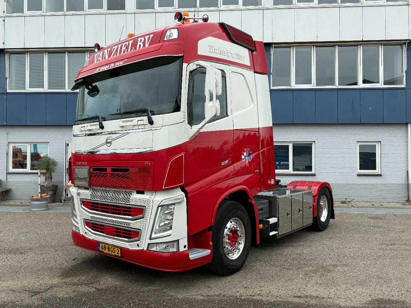 Volvo FH 460 4X2 EURO 6 - ADR + I-ParkCool + I-Shift - Tractor: foto 1 Volvo FH 460 4X2 EURO 6 - ADR + I-ParkCool + I-Shift - Tractor: foto 1