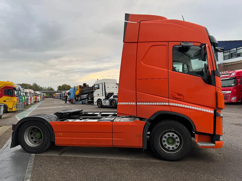 Volvo FH 460 4X2 EURO 6 KB CHASSIS SKIRTS STANDKLIMA - Tractor: foto 4 Volvo FH 460 4X2 EURO 6 KB CHASSIS SKIRTS STANDKLIMA - Tractor: foto 4