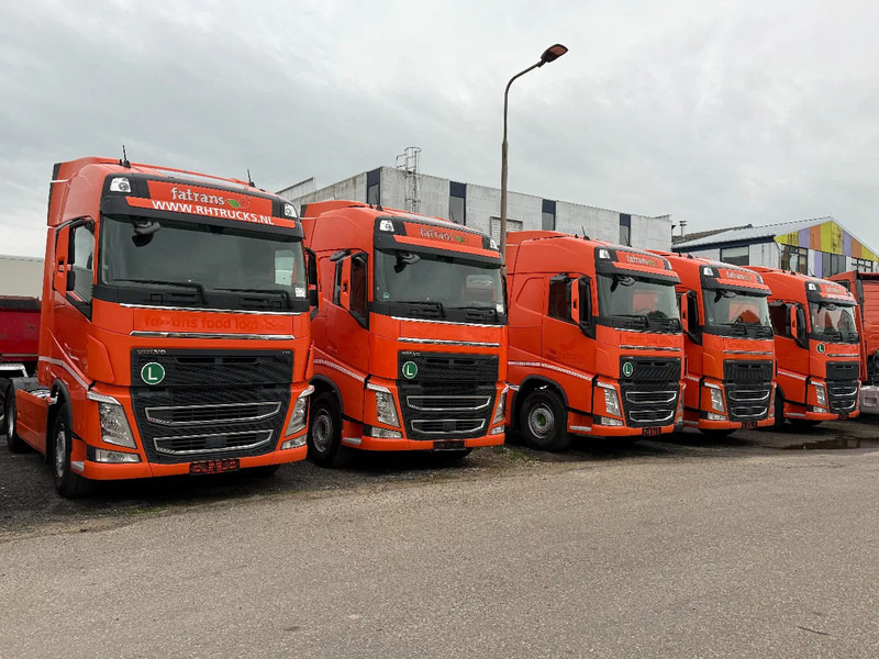 Volvo FH 460 4X2 EURO 6 SKIRTS I PARK COOL - Tractor: foto 1 Volvo FH 460 4X2 EURO 6 SKIRTS I PARK COOL - Tractor: foto 1